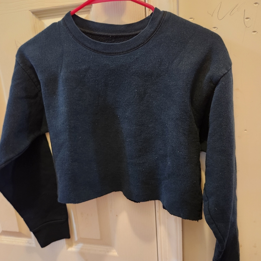 Black crop sweater